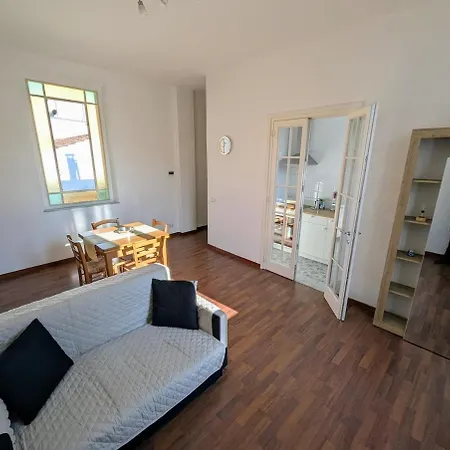 Tuscany Centro דירה